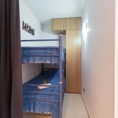 Complejo Residencial-cat 5 *